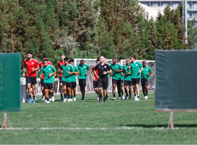 Aris kicked off  the pre-season gallery image 5