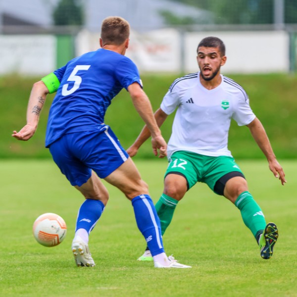 Aris lost to Dinamo Kyiv image 2