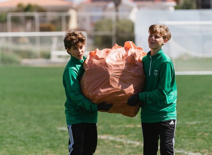 Cleanup day from Aris academies Gallery | Aris Limassol image 17