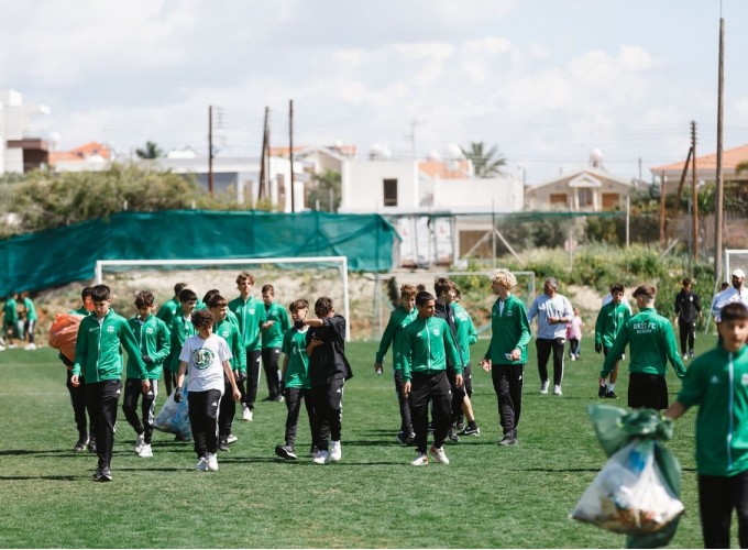 Cleanup day from Aris academies Gallery | Aris Limassol image 2