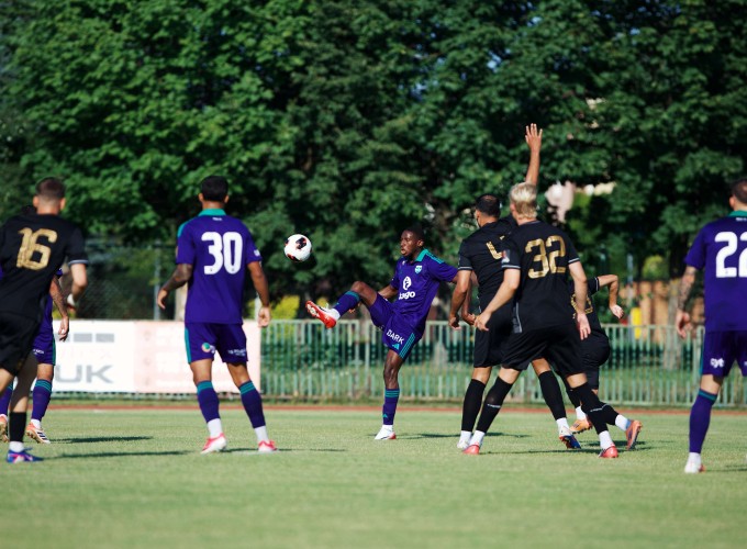 Final pre-season test ends in defeat Gallery image 1