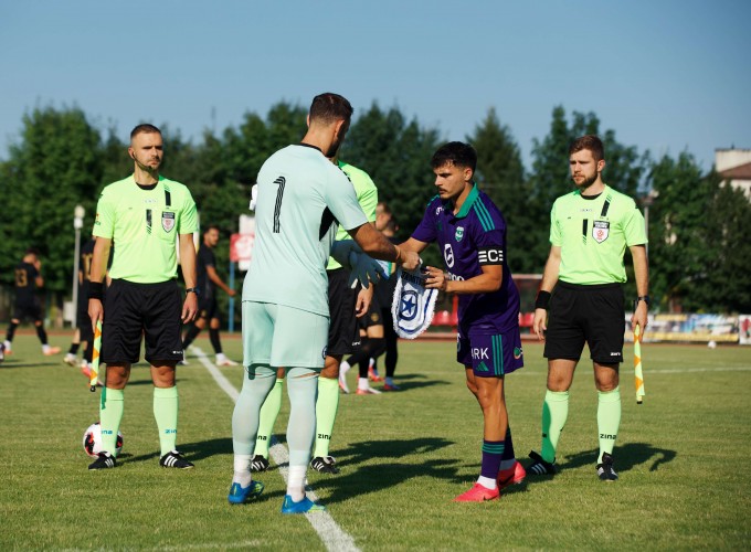 Final pre-season test ends in defeat Gallery image 6