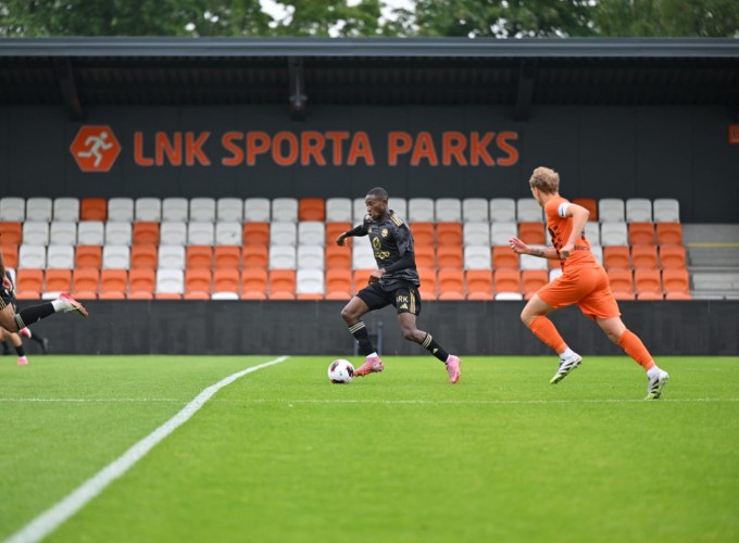 first friendly game image 8
