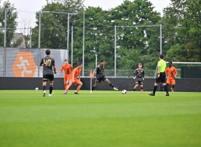 first friendly game image 7