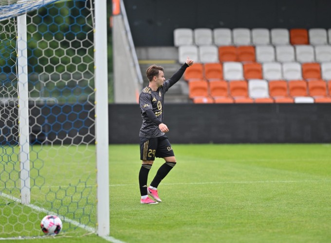 first friendly game image 10