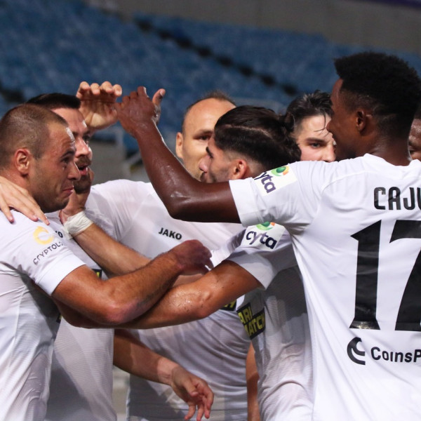 Olympiakos - Aris 1:2 image 8