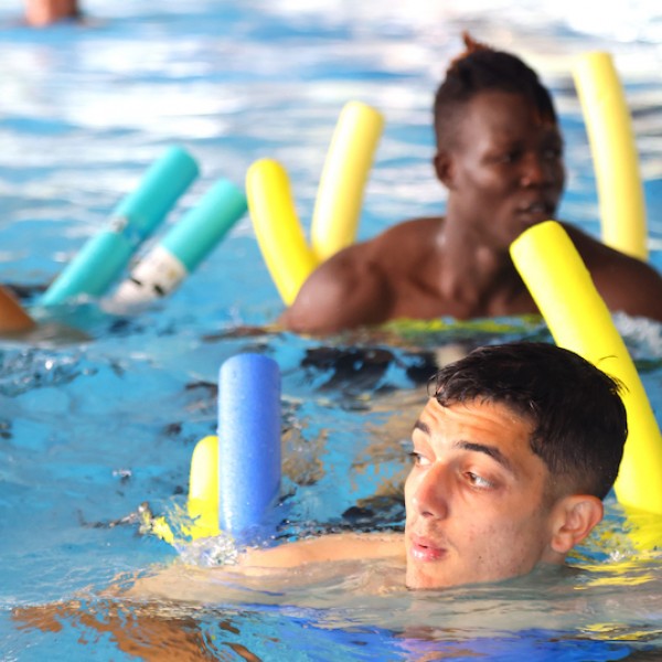 "Sweating" in the pool... image 9