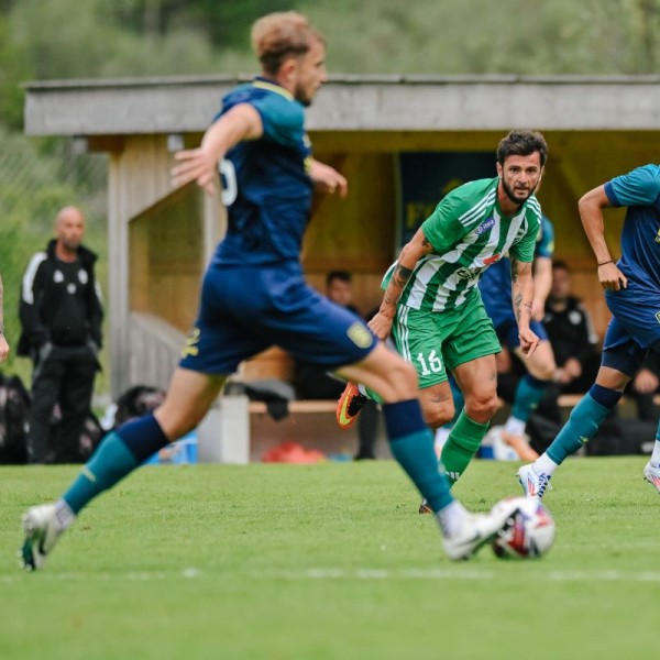 Victory on the 1st friendly vs Huddersfield image 7