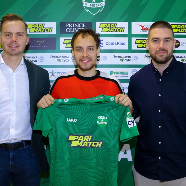 New Signing from Hungary image 8