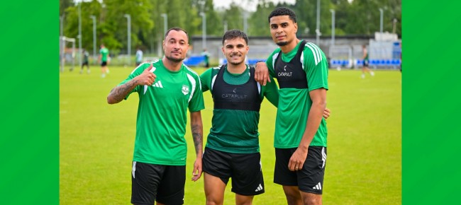 International Players Rejoin the Squad