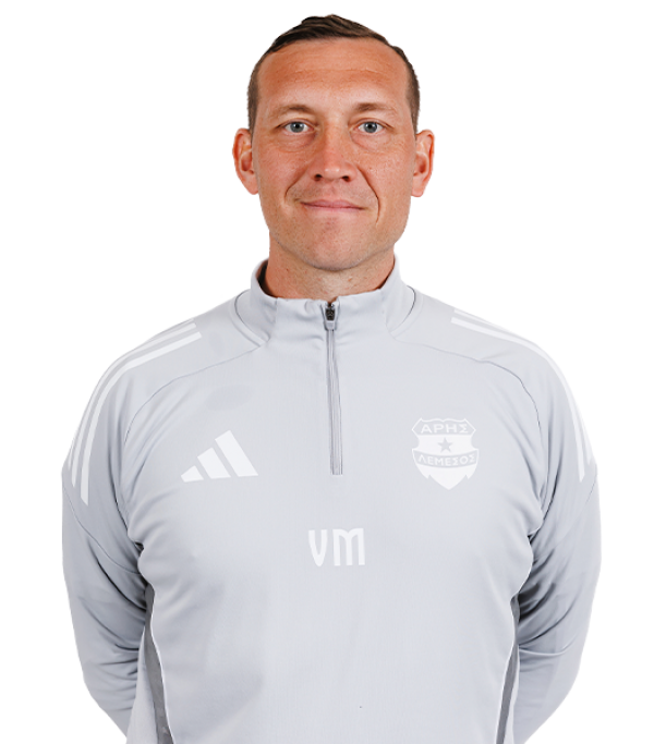 Помощник тренера