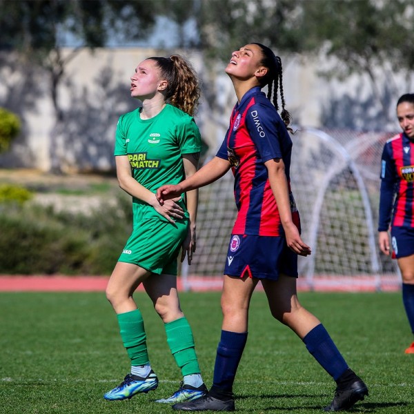 Hard fought victory for the women’s team image 1